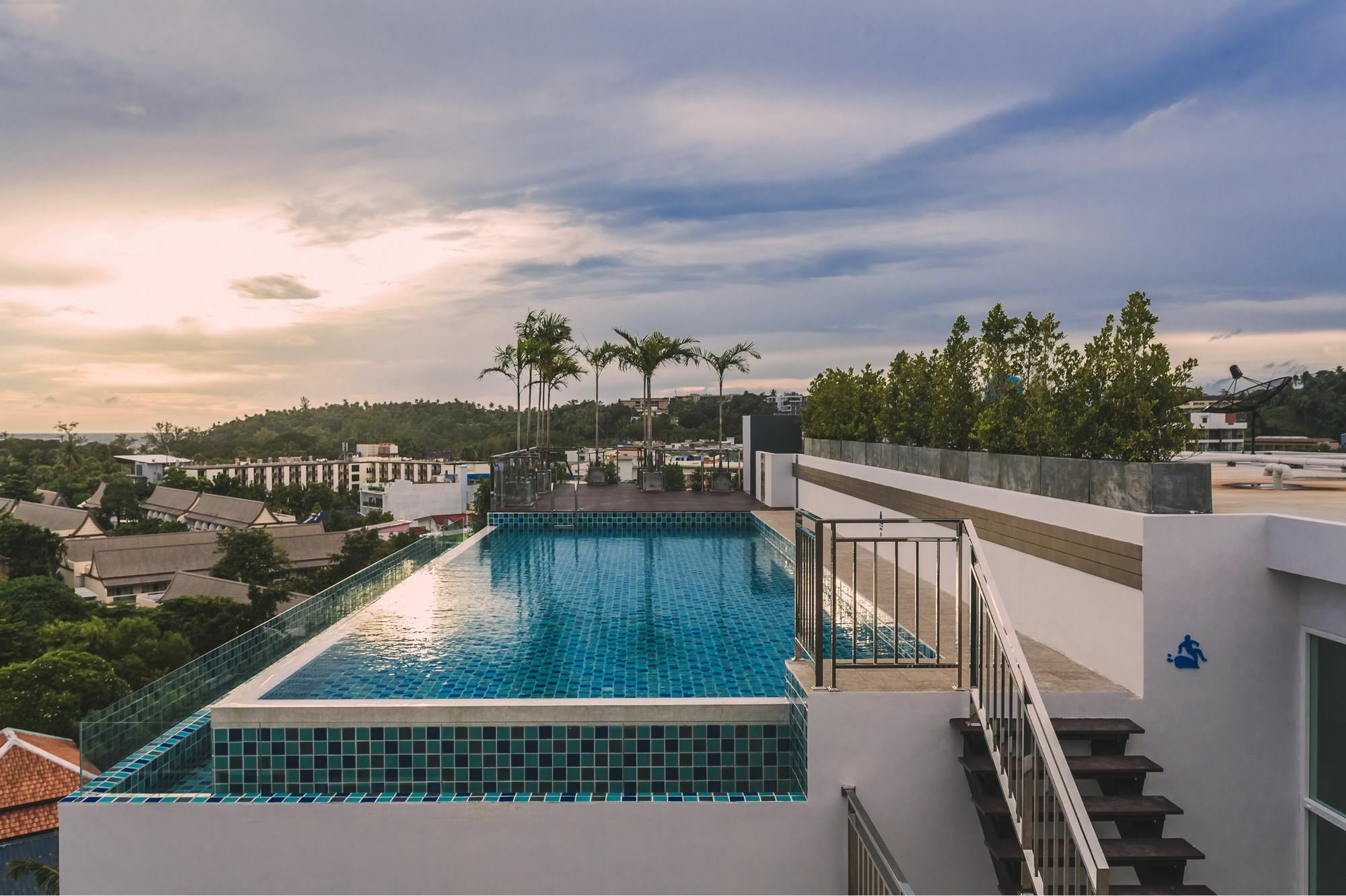 Condo In Kata In Ozone A519 Εξωτερικό φωτογραφία